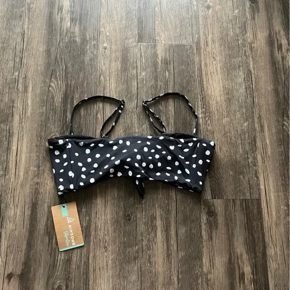 Reversible Rip Zone Bikini Top - Picture 2 of 4